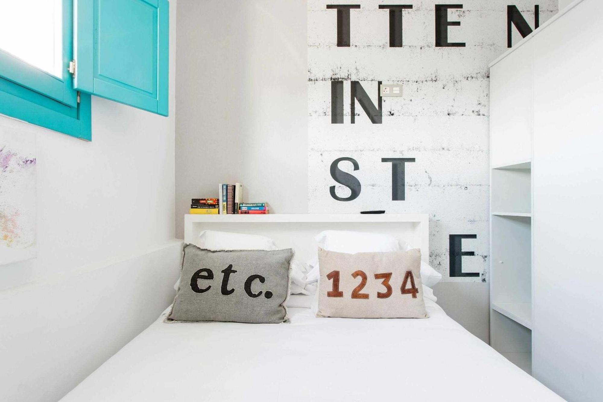 Revitalized Apartment In Historical Building 지로나 외부 사진